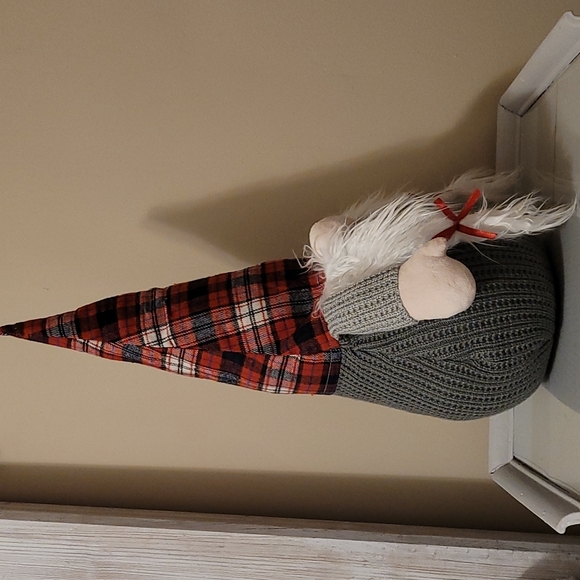 NWOT Holiday Gnome Decor - Picture 3 of 9